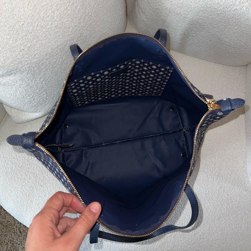Ralph Lauren Medium Nylon Tote Bag - Picture 11 of 15